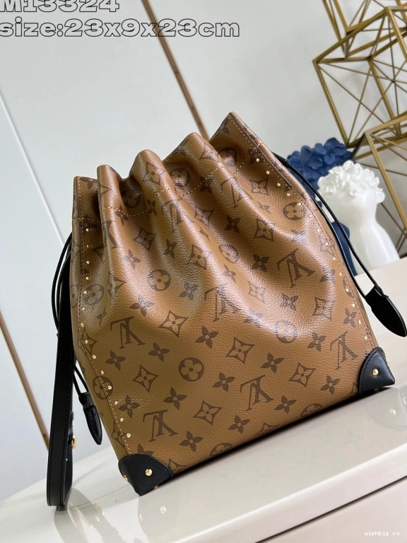 WIS Louis Trunk Vuitton PM Noé 1223